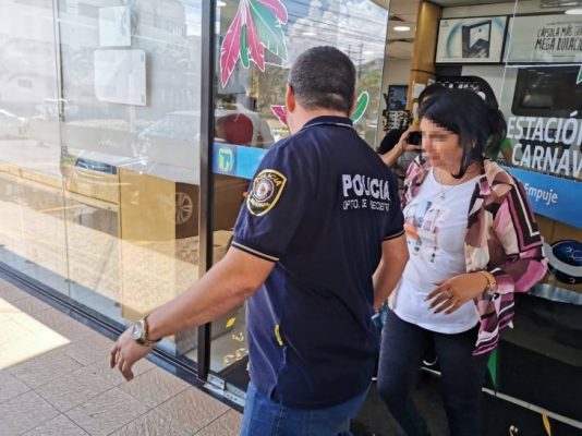 Ciudad del Este: detienen a una mujer por extorsión de G. 45 millones a su expareja