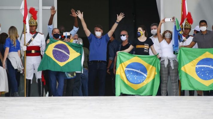 EEUU y Brasil a la cabeza del COVID-19 en medio de polémicas aperturas