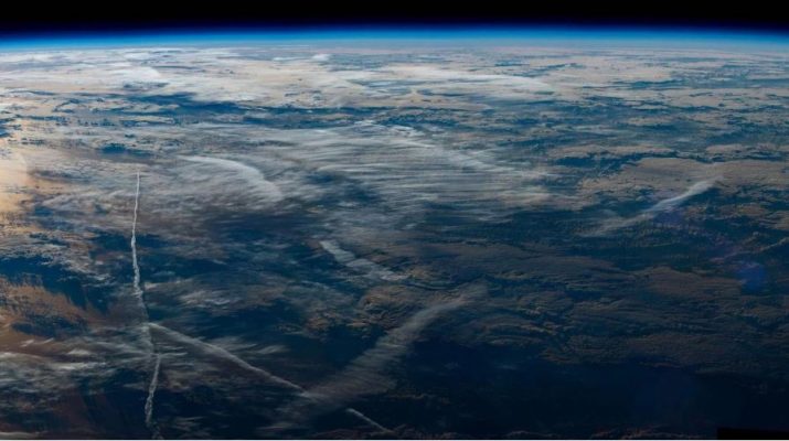 La atmósfera respira en un planeta ahogado por los desequilibrios ambientales