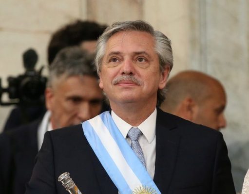 Argentina extenderá el aislamiento social pero flexibilizará actividades
