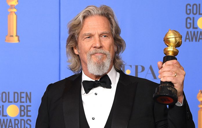 El actor Jeff Bridges anunció que ha sido diagnosticado con un cáncer linfático