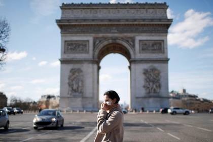Francia empieza el desconfinamiento con un foco de atención en el transporte