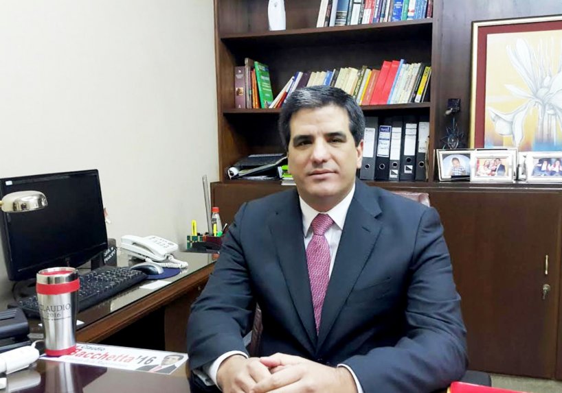 Abogados reclaman falta de cursos de capacitación, según Bacchetta