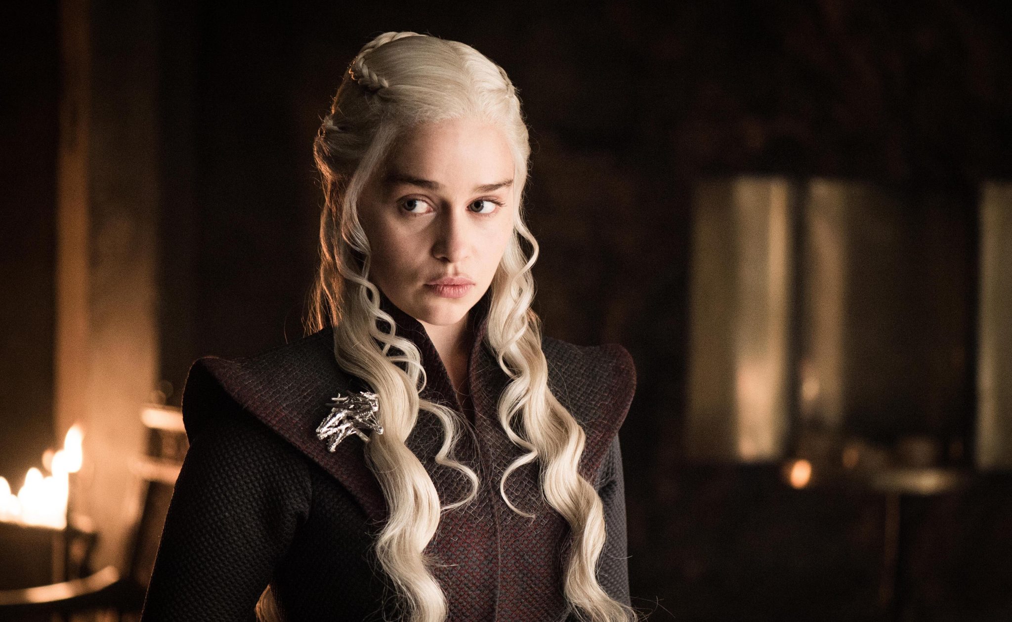 En el cumpleaños de Emilia Clarke, recordamos las escenas que hicieron amar a Daenerys
