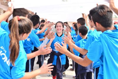 Por el mes de la Juventud, Dequení comparte materiales audiovisuales para adolescentes