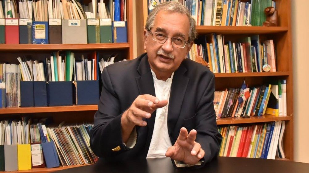 A América Latina le conviene una posición económica más emergente, afirma economista