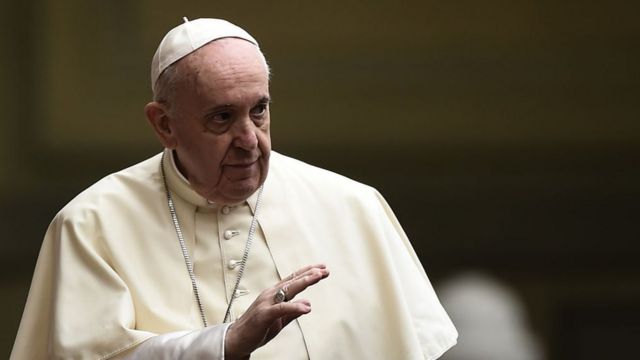El papa Francisco criticó a la gente que se va de vacaciones para evadir las cuarentenas