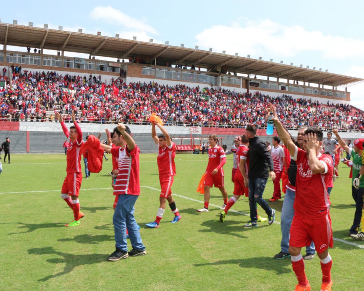 Cerro no pudo con 3 de Febrero, que festejó el punto que sacó en CDE
