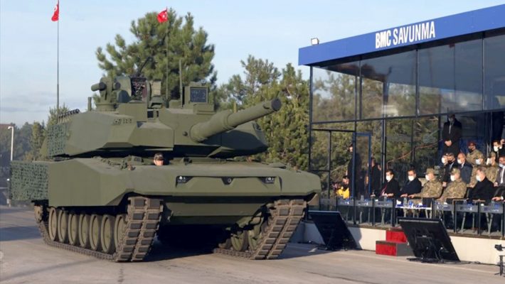 Turquía presenta una versión mejorada de su principal tanque de batalla híbrido