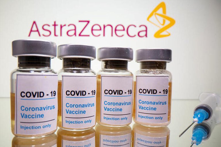 El Reino Unido ya aplica la vacuna de Oxford – AstraZeneca contra el COVID