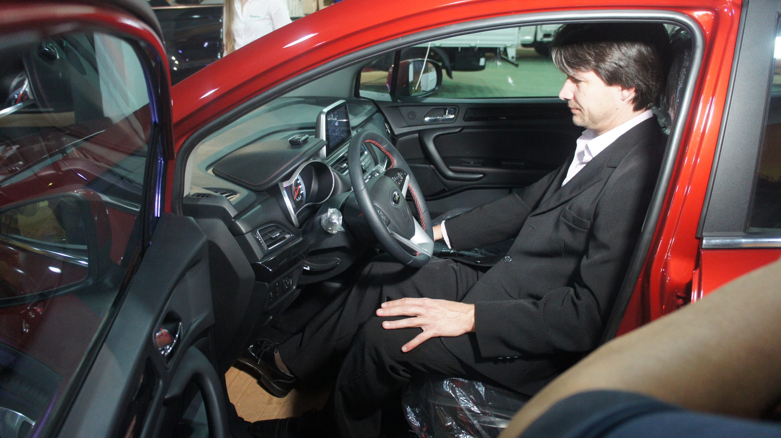 Reimpex, para su marca JAC presenta en Paraguay la SUV JAC S3