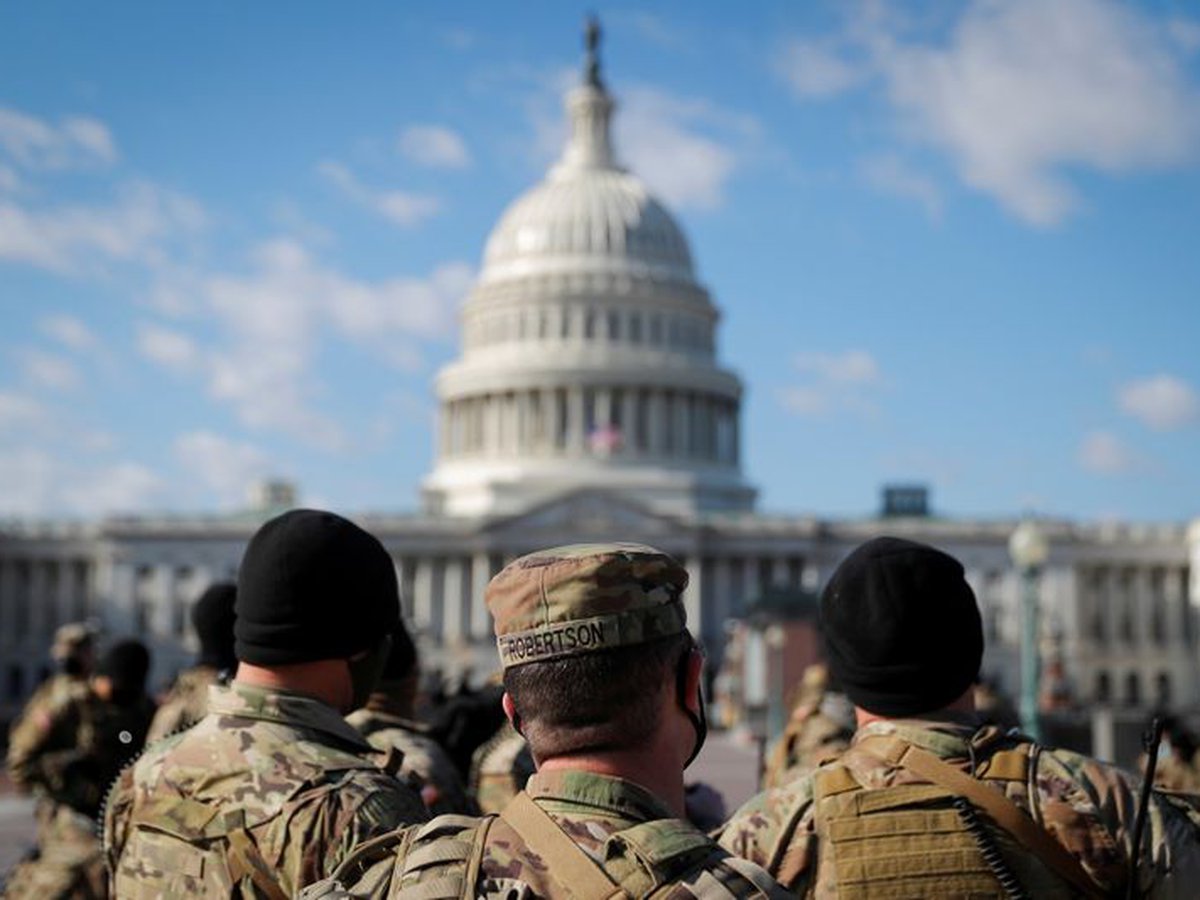 La Guardia Nacional de EEUU mantendrá a 7.000 de sus miembros en Washington hasta mediados de marzo