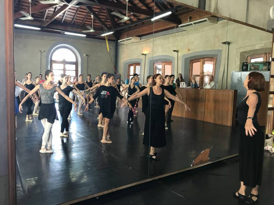 Curso Internacional de Danza por el Ballet Clásico y Moderno Municipal