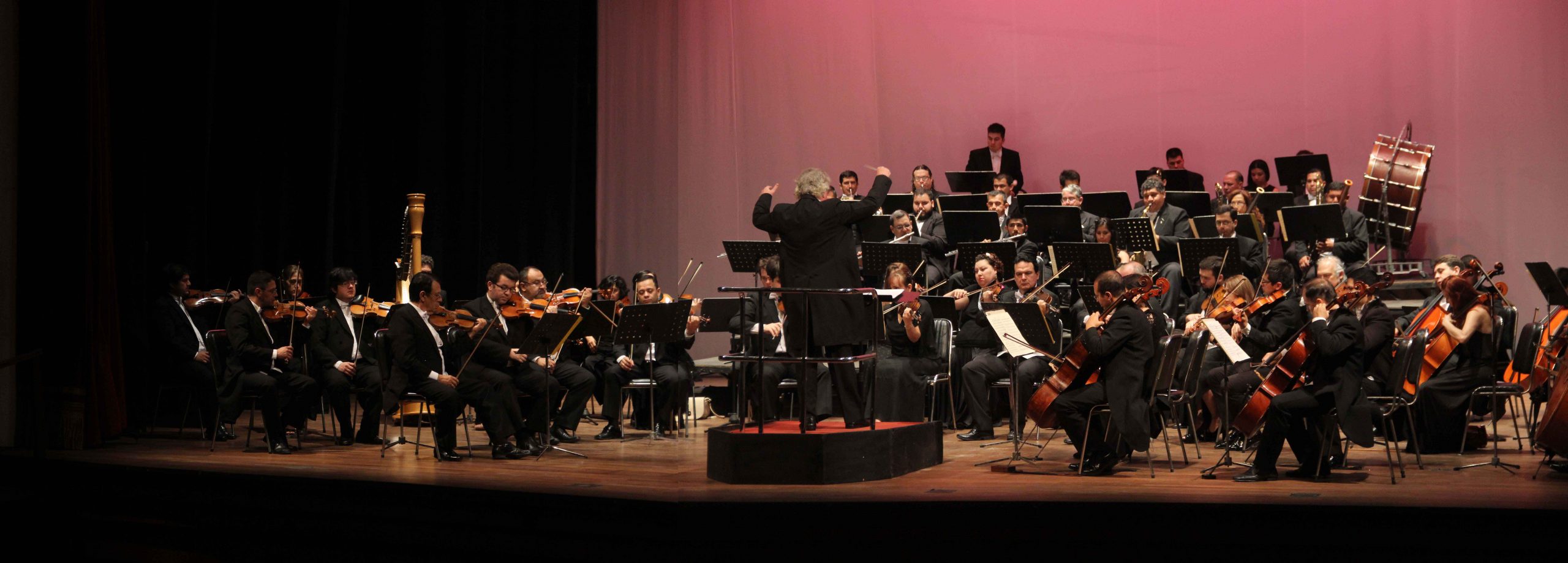 La OSCA presenta una serie de conciertos sinfónicos de compositores paraguayos