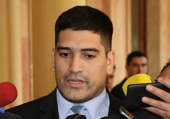 Secretario de Abdo pide dar oportunidad a González: “Federico es una persona patriota”