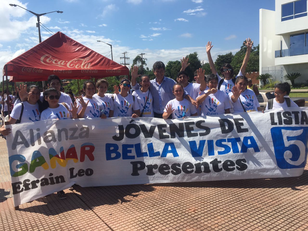 Efraín Alegre: «Que no nos vengan a decir que la educación está en el cuartel»