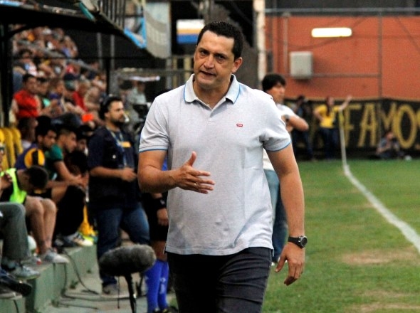 Libertad inicia pretemporada a órdenes de Aldo Bobadilla, su nuevo entrenador