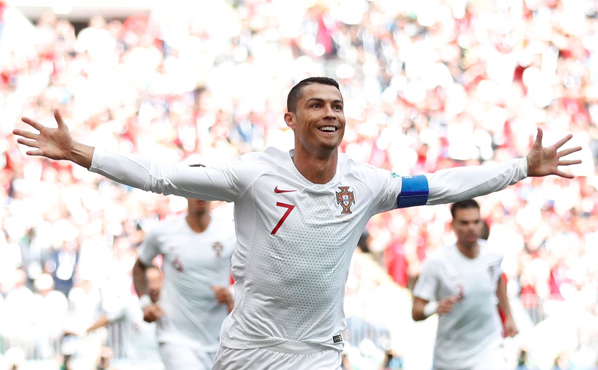 Will Smith alaba a Cristiano y defiende a Neymar de las críticas