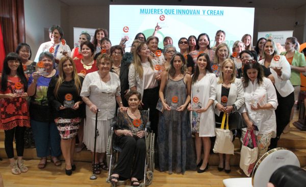 Dinapi premió a mujeres artífices de cambios