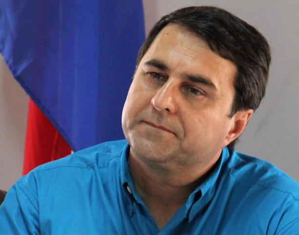Franco no descarta volver a mediar entre sectores para buscar el consenso en el PLRA