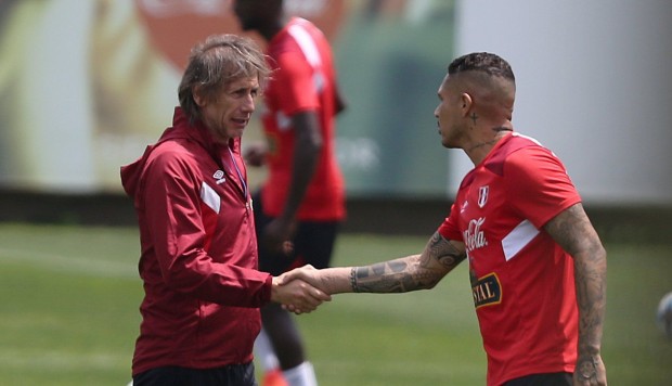 Paolo Guerrero: «Hay que respetar las decisiones del profesor»