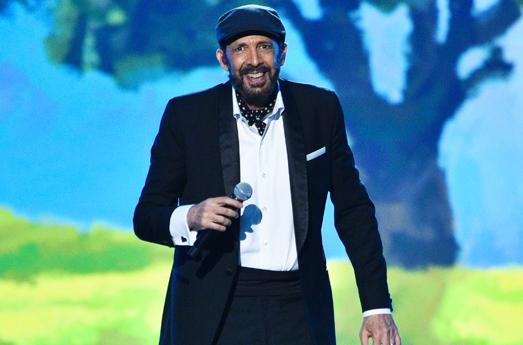 Juan Luis Guerra lanzará un nuevo álbum y ofrece concierto virtual gratuito en Navidad