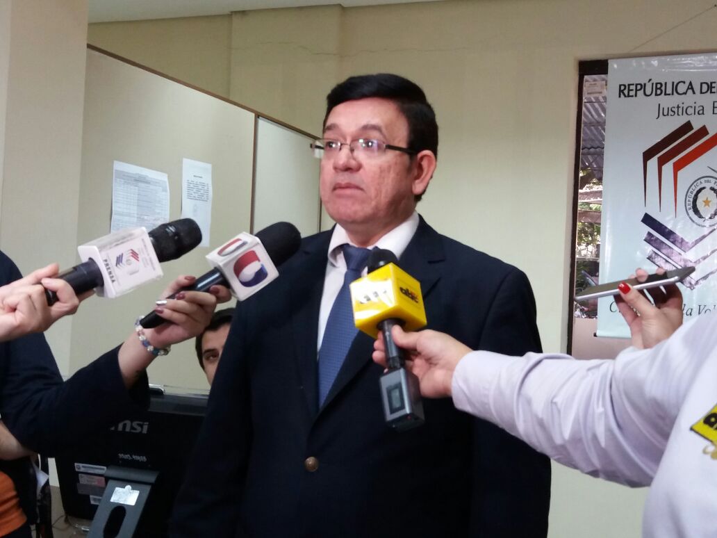 Luis Salas reitera la validez del voto cruzado
