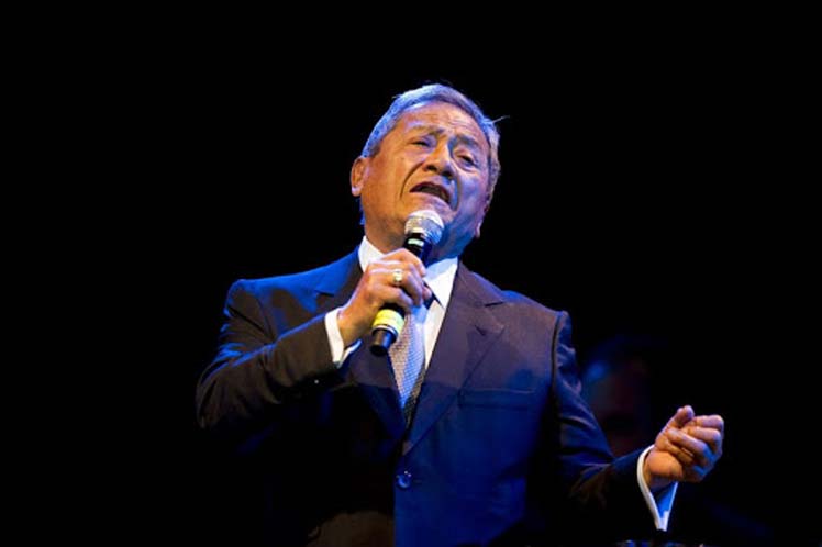 “Sigue por buen camino”: Armando Manzanero será extubado en los próximos días
