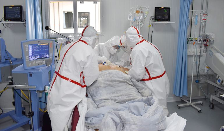 Camas del sector público y privado están completamente ocupadas: «Estamos haciendo malabarismos»
