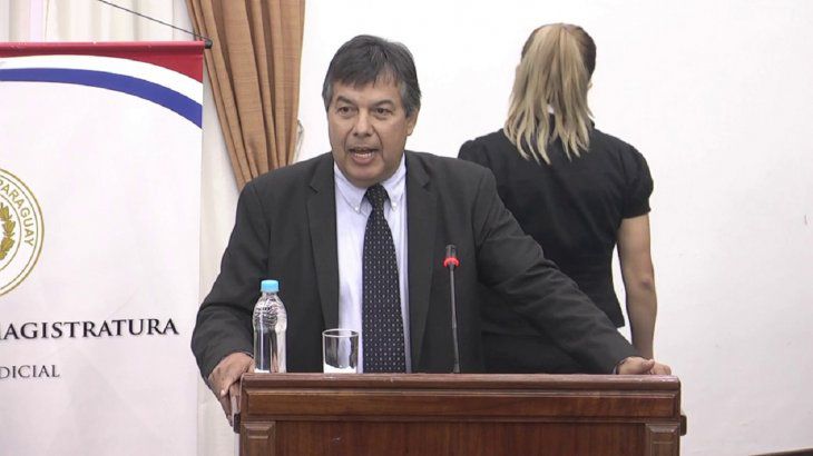 Candia Amarilla ni siquiera estaba registrado en el sistema y accedió a la vacunación, dice Borba