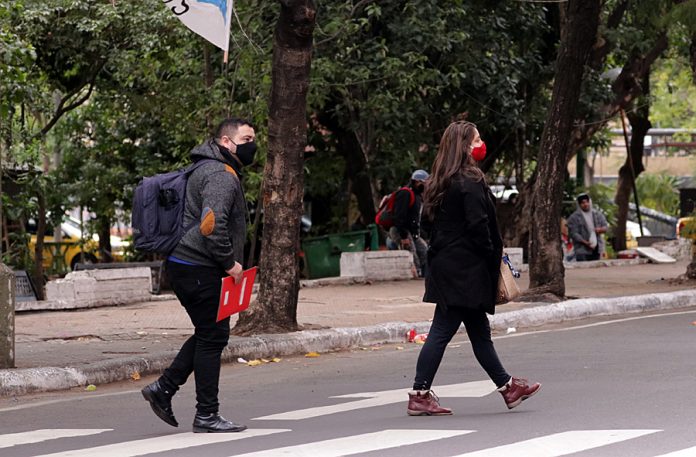 Lunes con clima frío a cálido y cielo parcialmente nublado, según Meteorología