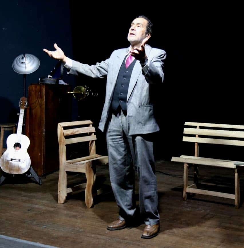 Tributo al creador de la guarania con transmisión de unipersonal teatral