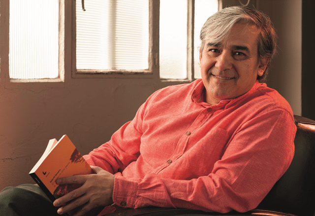 El escritor paraguayo Robertti Gamarra lanza su sexto libro en España