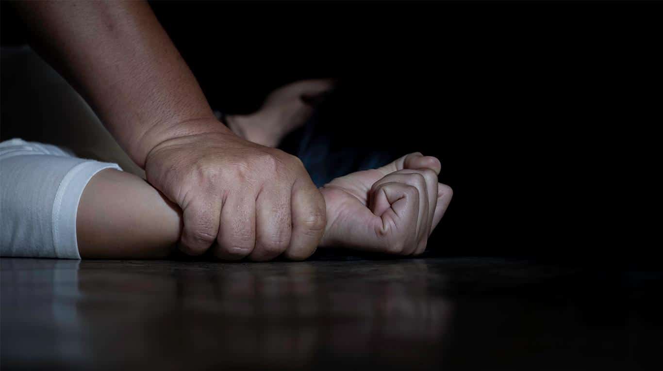 CDE: Ordenan la detención de un hombre que habría sometido sexualmente a una mujer durante asalto