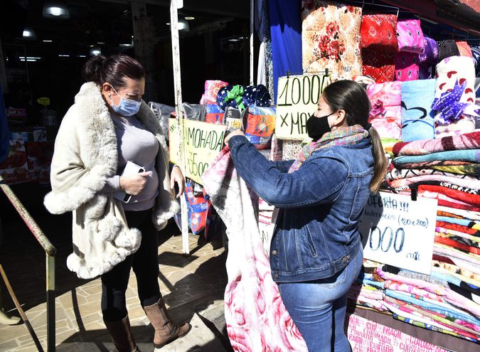 Comerciantes bolivianos del Mercado 4 podrían ser desalojados por supuestas irregularidades