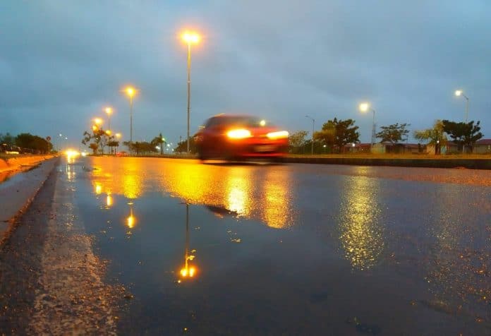 Lluvias con tormentas eléctricas continuarán este martes, según Meteorología