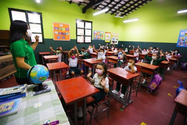 Exministro de Educación resalta la necesidad de personal técnico en las instituciones educativas