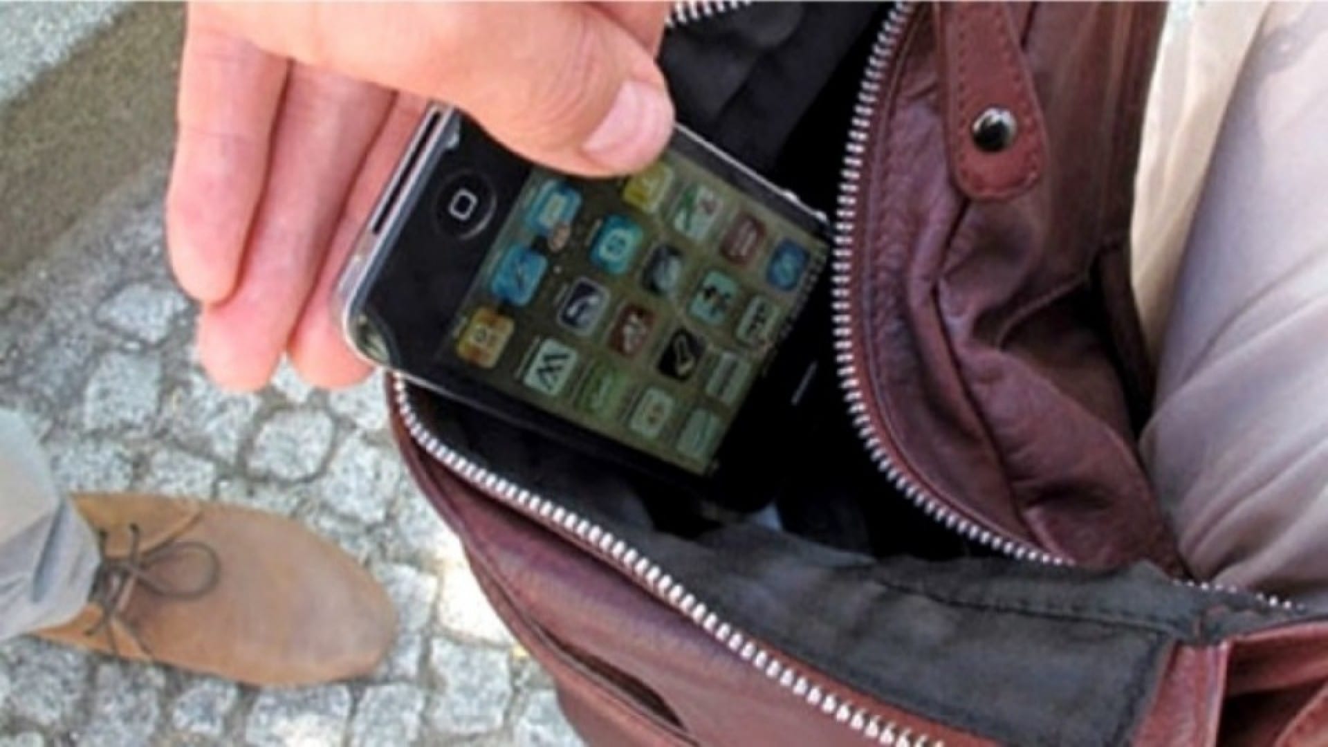 Piden prisión preventiva para hombre que habría tratado arrebatar violentamente su celular a mujer