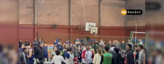 Padre que agredió a joven de 17 años no portaba arma al momento del incidente, aseguran 
