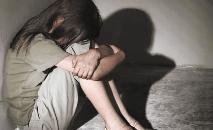 Niña de 12 años era presuntamente sedada y abusada por el hombre con quien convivía