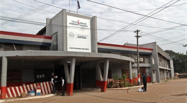 Varios reos fueron trasladados tras hallazgo de un laboratorio en Tacumbú, según ministra