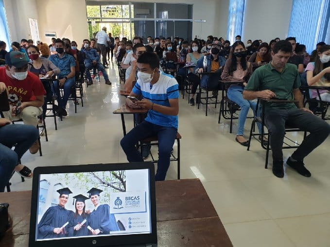 Atención: Becal reitera que postulaciones para estudiar en el exterior siguen habilitadas