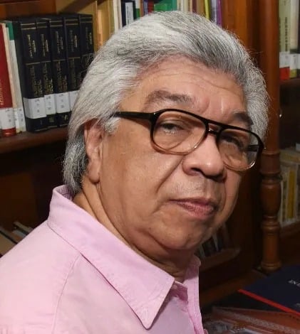 “El Proceso de la Literatura Paraguaya una obra monumental” según Neri Farina