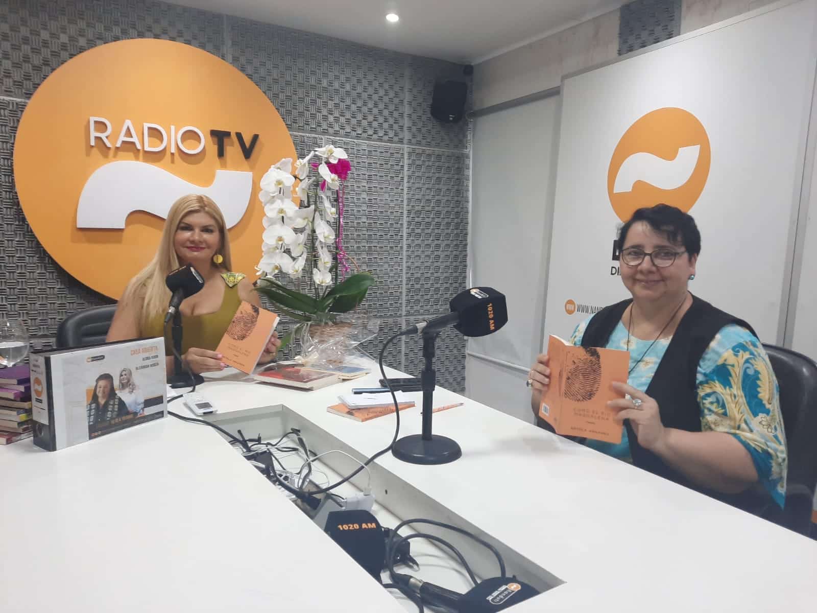 Lanzamiento del libro «Como el Río Magdalena», de Estela Asilvera
