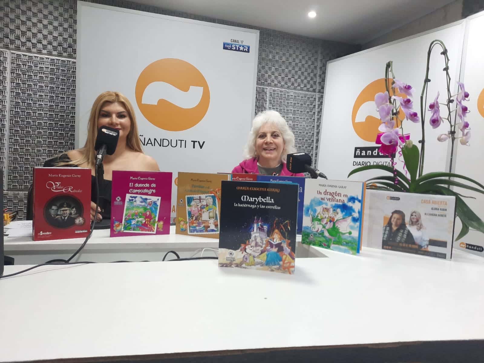 María Eugenia Garay suma más libros a su colección de libros infantiles