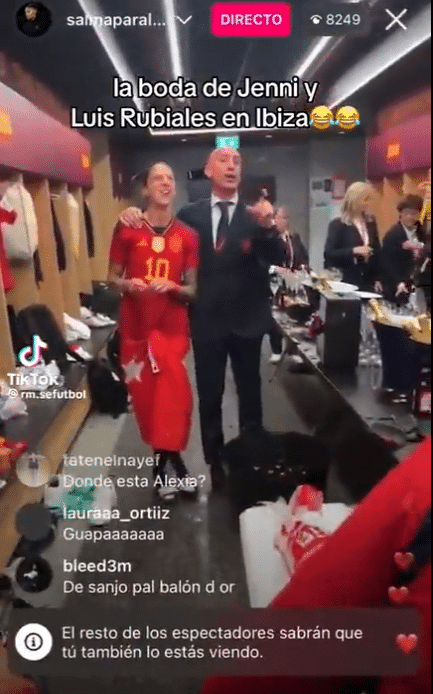 Polémica por beso de Rubiales a Jenni Hermoso: Aparece polémico video de festejo en vestuario
