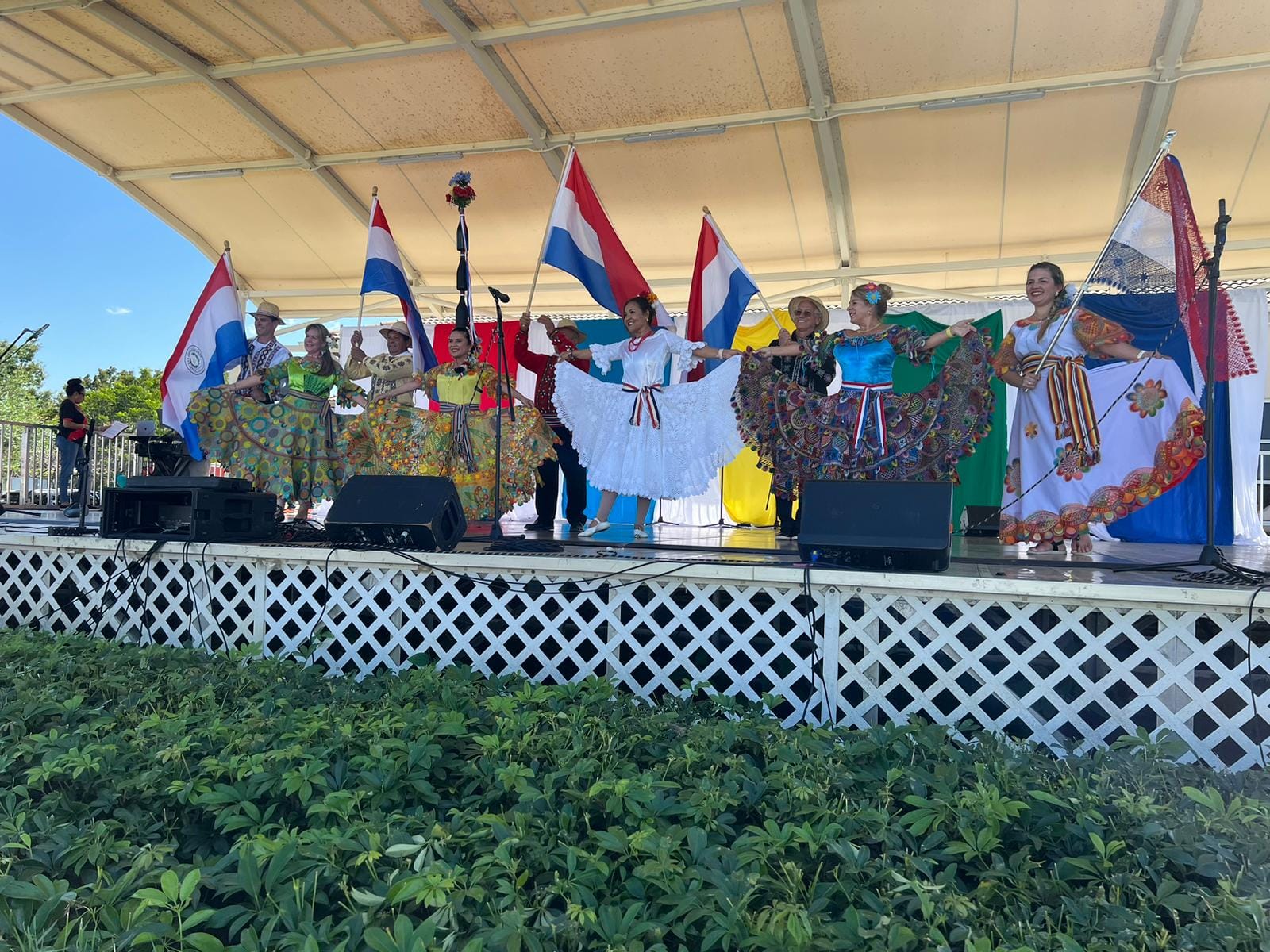 Invitan a disfrutar de las actividades del Centro Cultural Paraguayo en la Costa Oeste