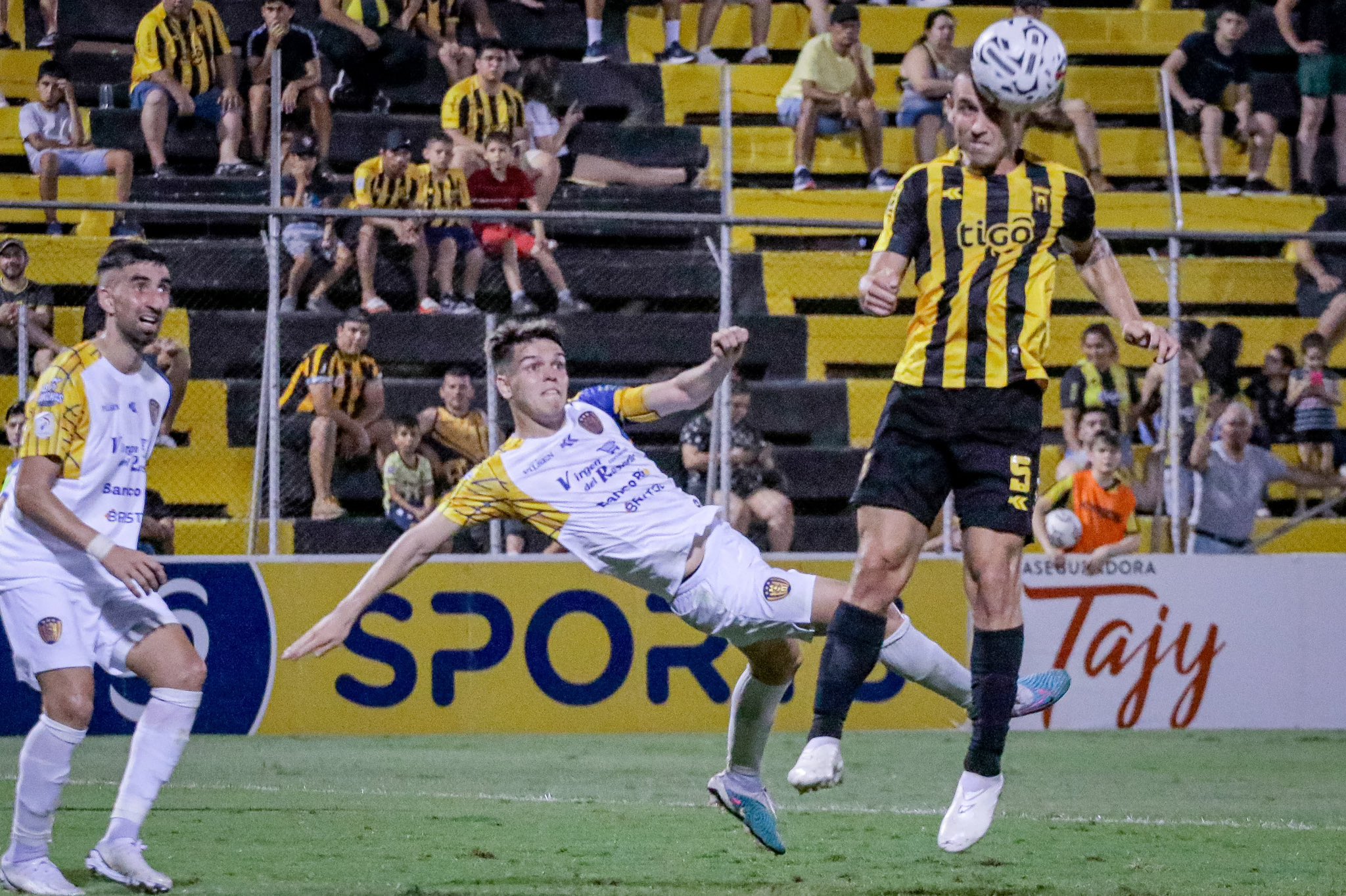 Luqueño cae frente a Guaraní y queda muy comprometido con el promedio