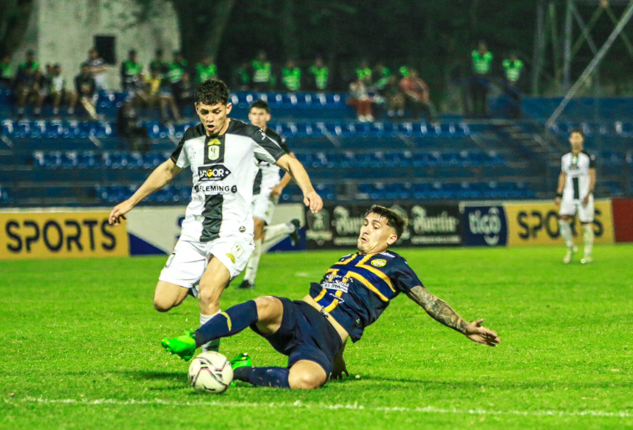 Trinidense supera a Tacuary y jugará los cuartos de final de la «Copa de Todos»