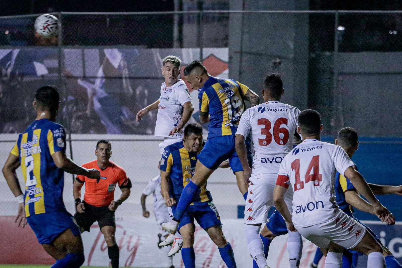 Nacional se impone a Luqueño por 2 a 1